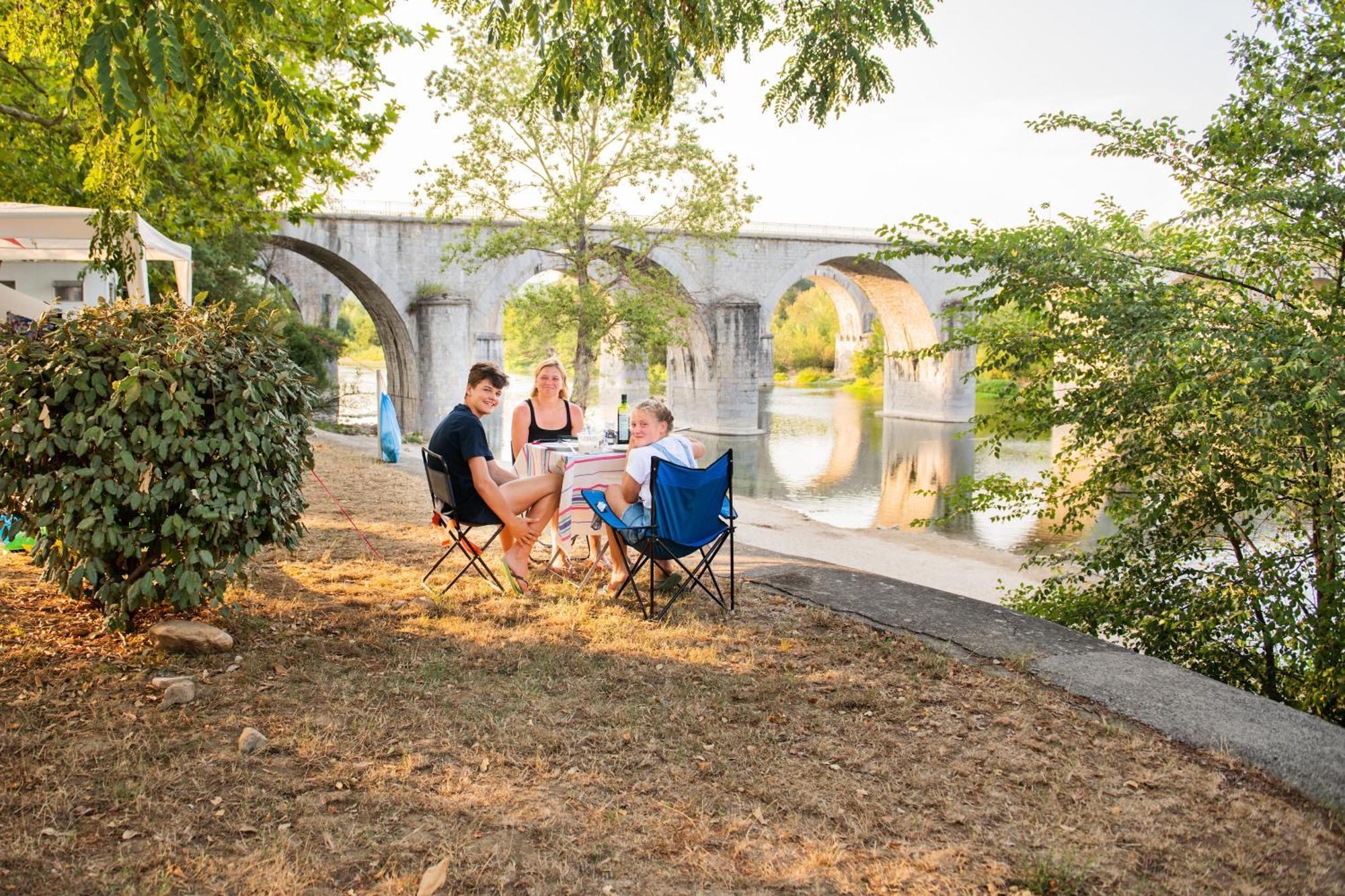 Camping Rcn La Bastide En Ardeche Sampzon Εξωτερικό φωτογραφία